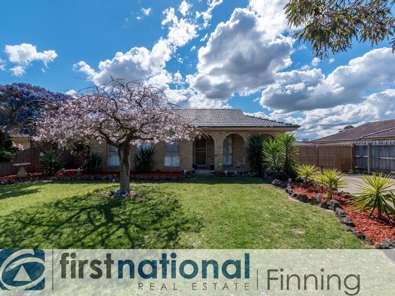 5 Kennedy Court, Cranbourne North VIC 3977