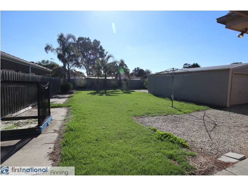 5 Kennedy Court, Cranbourne North VIC 3977