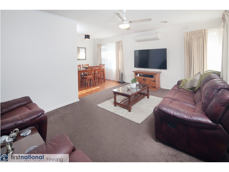 39 Spring Road, Cranbourne VIC 3977