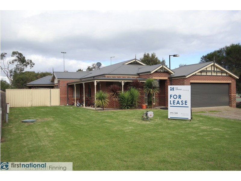 1 Lyne Street, Tooradin VIC 3980