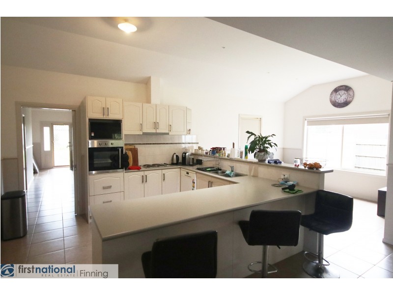 1 Lyne Street, Tooradin VIC 3980