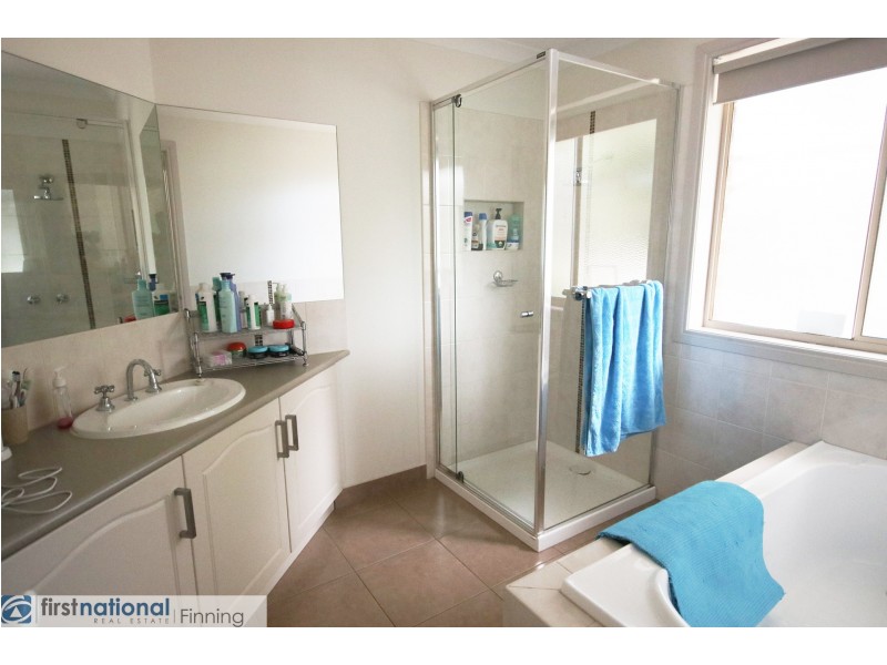 1 Lyne Street, Tooradin VIC 3980