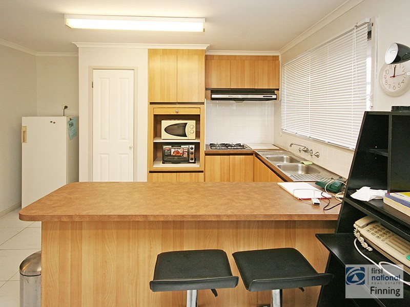 1 McLaren Avenue, Cranbourne VIC 3977