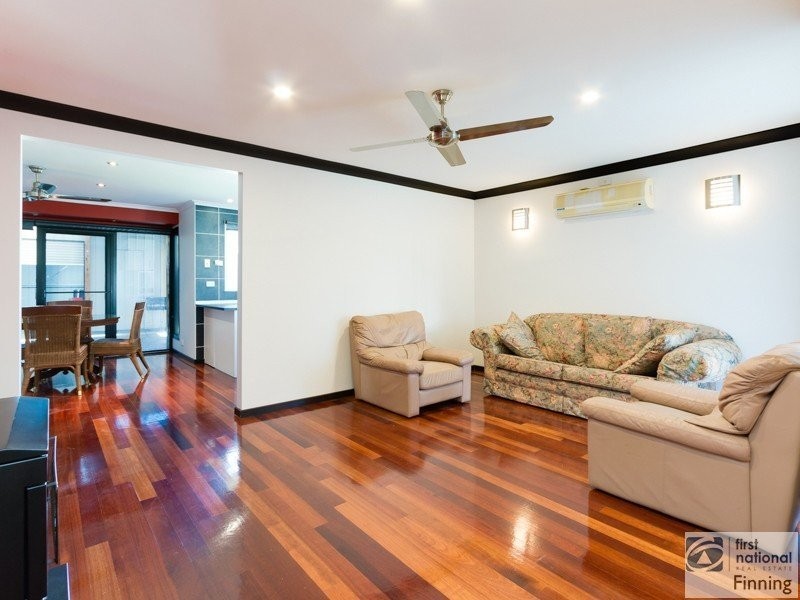 36 Endeavour Drive, Cranbourne North VIC 3977