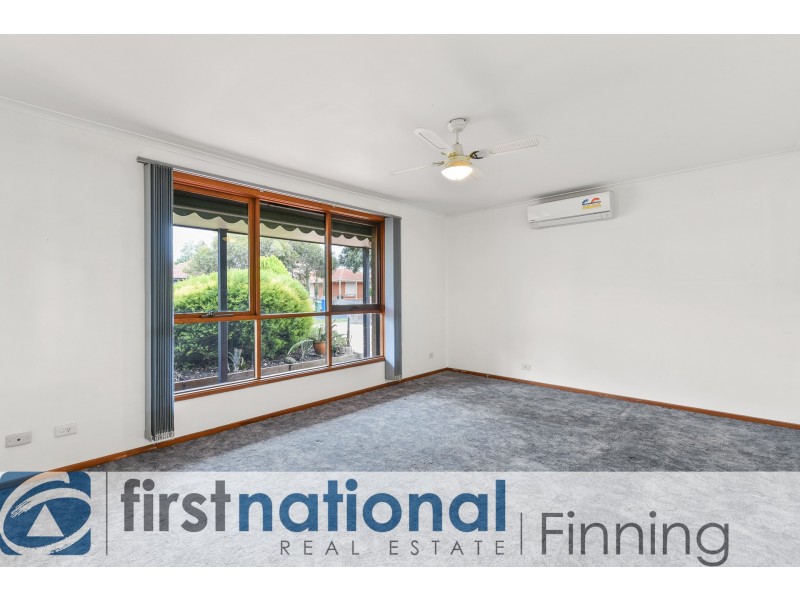 32 Marylyn Place, Cranbourne VIC 3977