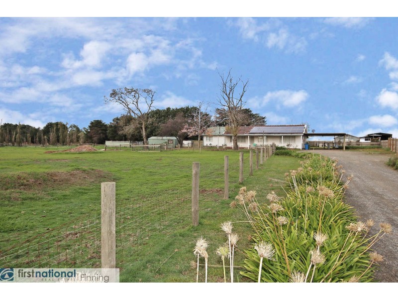 300 Manks Road, Clyde VIC 3978