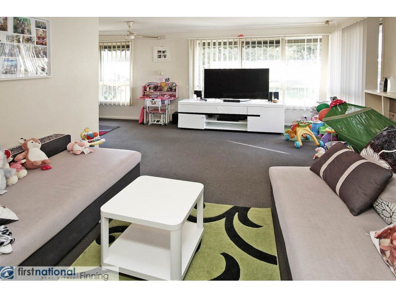 5 Lamb Street, Cranbourne VIC 3977