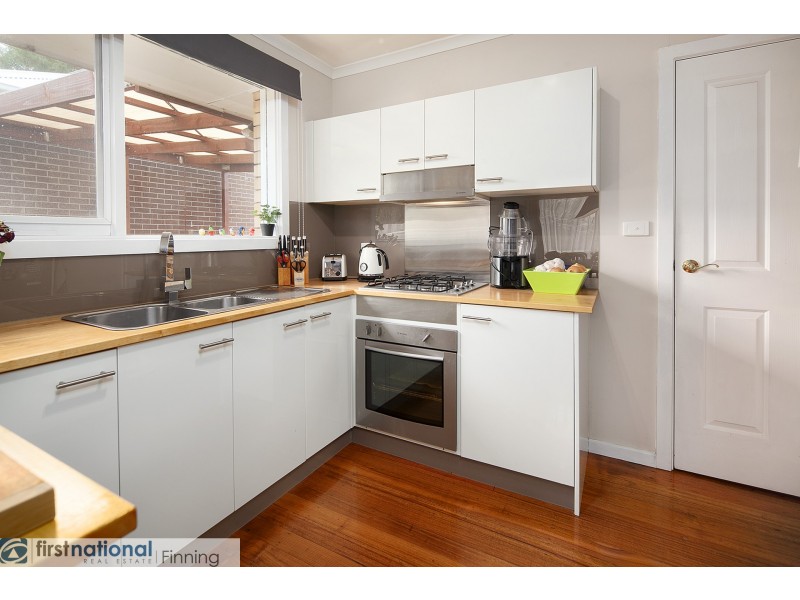 28 Harry Street, Cranbourne VIC 3977