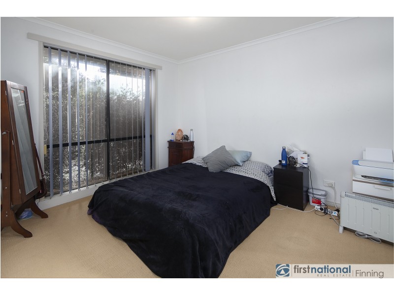 4 Knowing Close, Cranbourne West VIC 3977