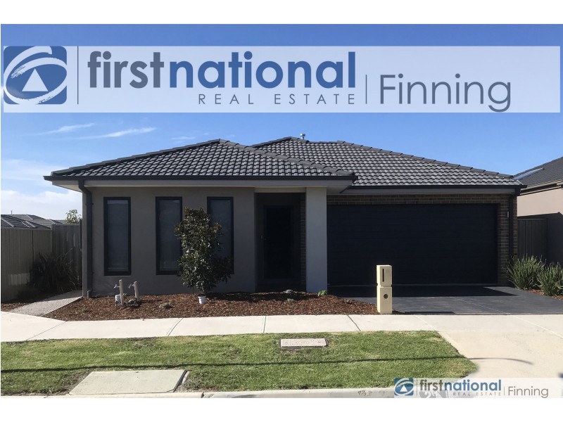 21 Brittlegum Road, Cranbourne East VIC 3977