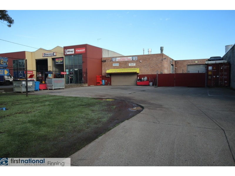 1/13 Gordon Street, Cranbourne VIC 3977