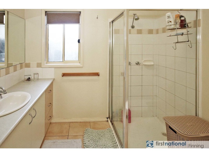 20 Fetlock Lane, Cranbourne East VIC 3977