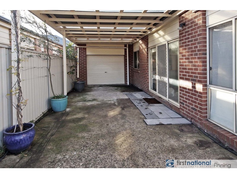 20 Fetlock Lane, Cranbourne East VIC 3977