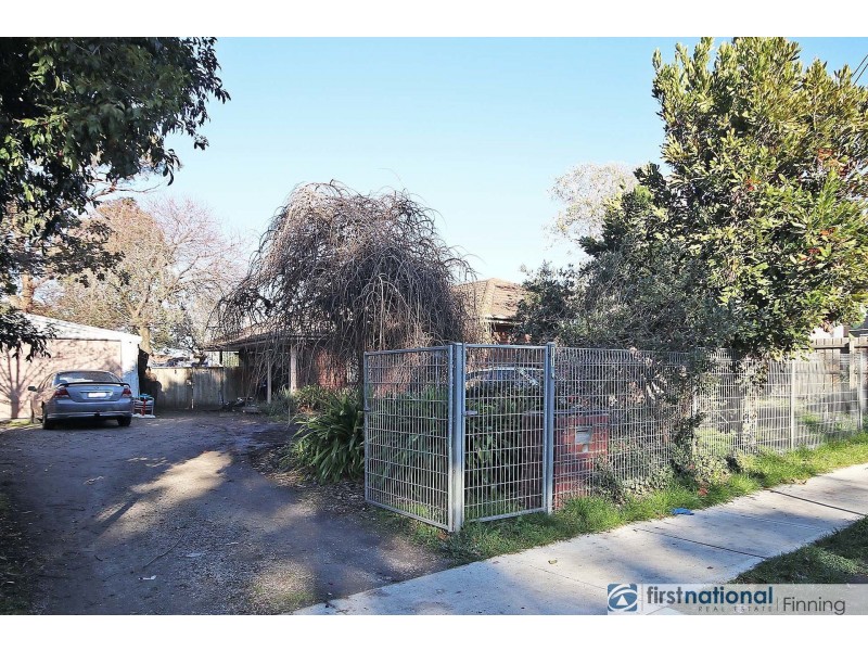 110 Camms Road, Cranbourne VIC 3977