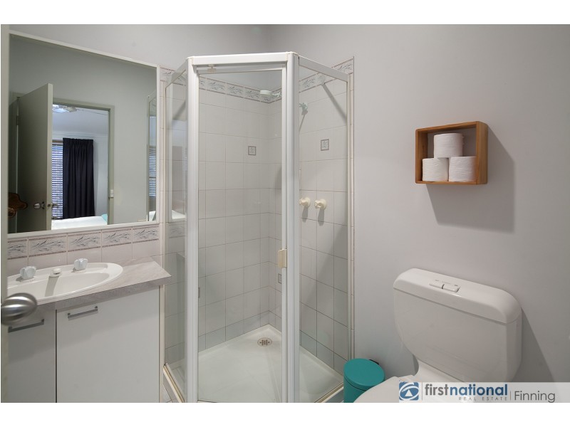 135 Lawless Drive, Cranbourne North VIC 3977