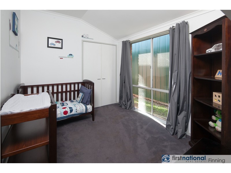 135 Lawless Drive, Cranbourne North VIC 3977