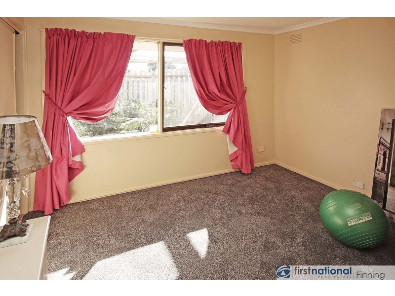 29 Cranbourne Place, Cranbourne VIC 3977