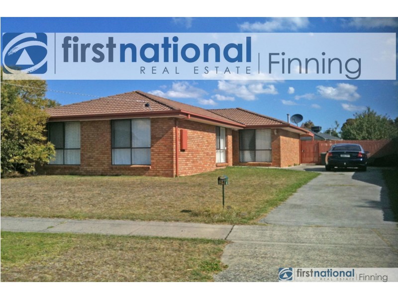 34 Ivan Crescent, Hampton Park VIC 3976