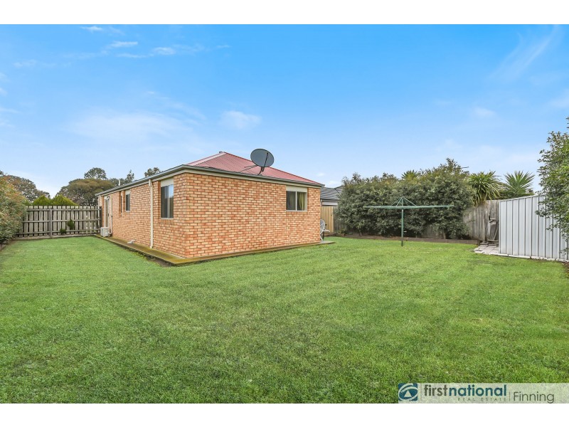81 Fairhaven Boulevard, Cranbourne West VIC 3977