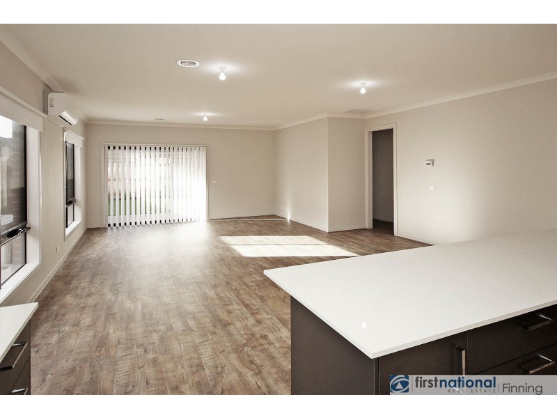 79 Cochin Street, Clyde North VIC 3978