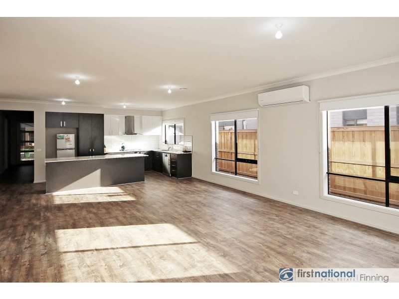 79 Cochin Street, Clyde North VIC 3978