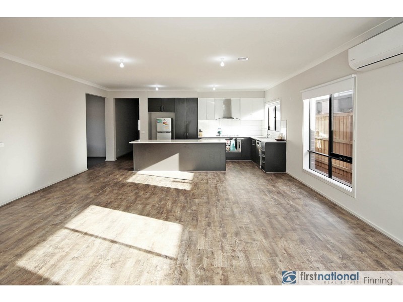 79 Cochin Street, Clyde North VIC 3978