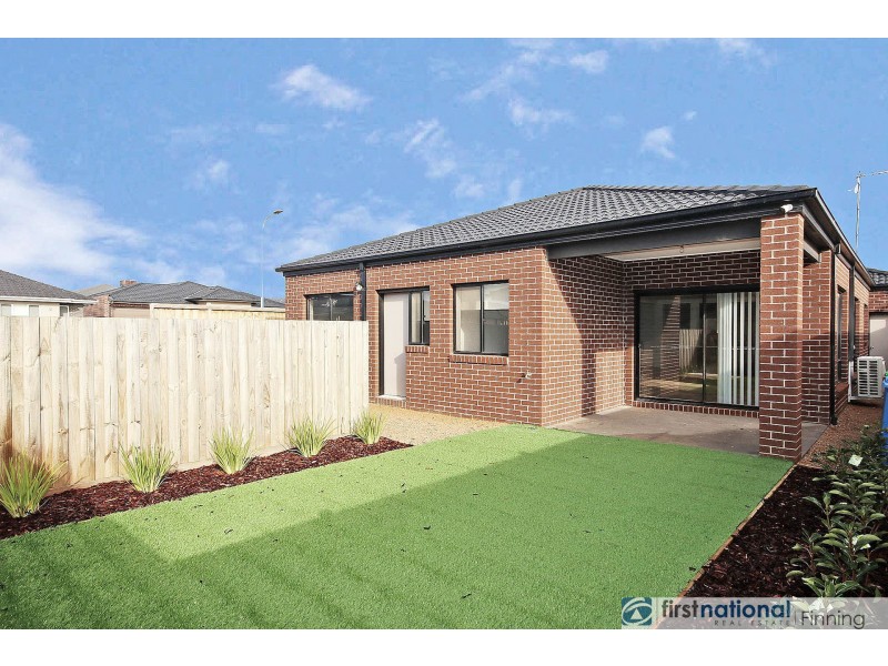 79 Cochin Street, Clyde North VIC 3978