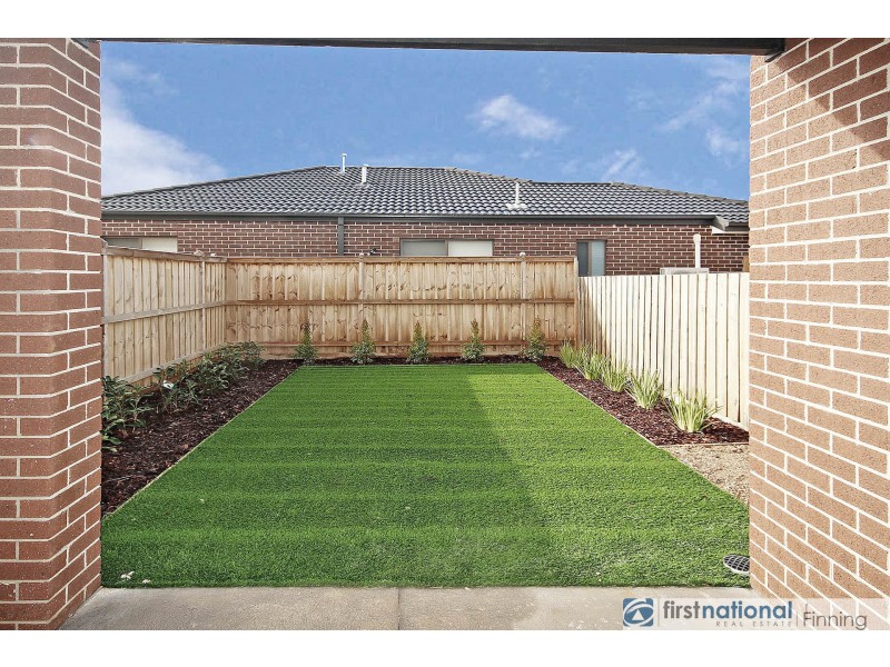 79 Cochin Street, Clyde North VIC 3978