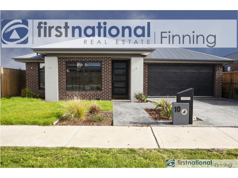 10 Castra Avenue, Clyde VIC 3978