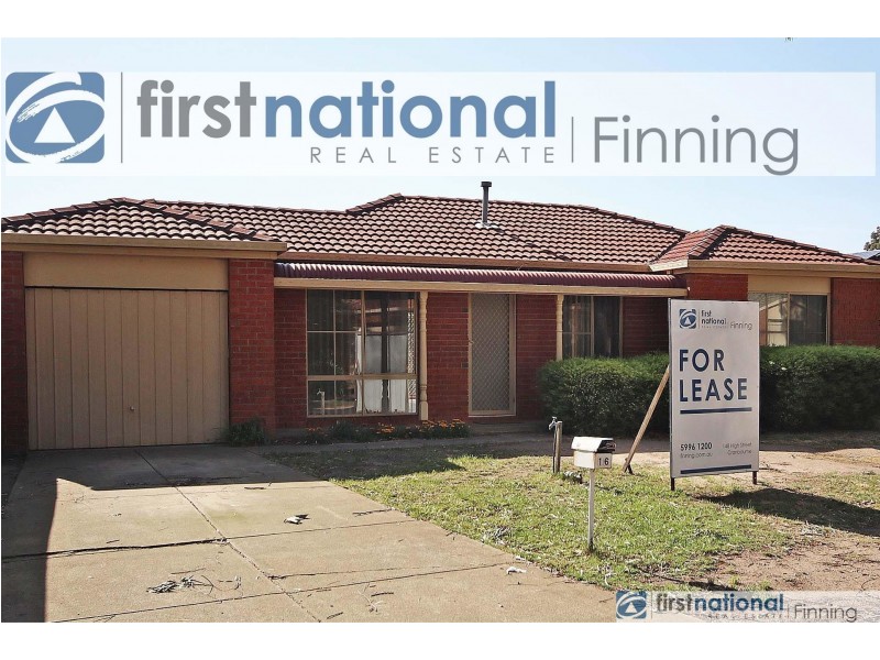 16 Masterton Place, Cranbourne East VIC 3977