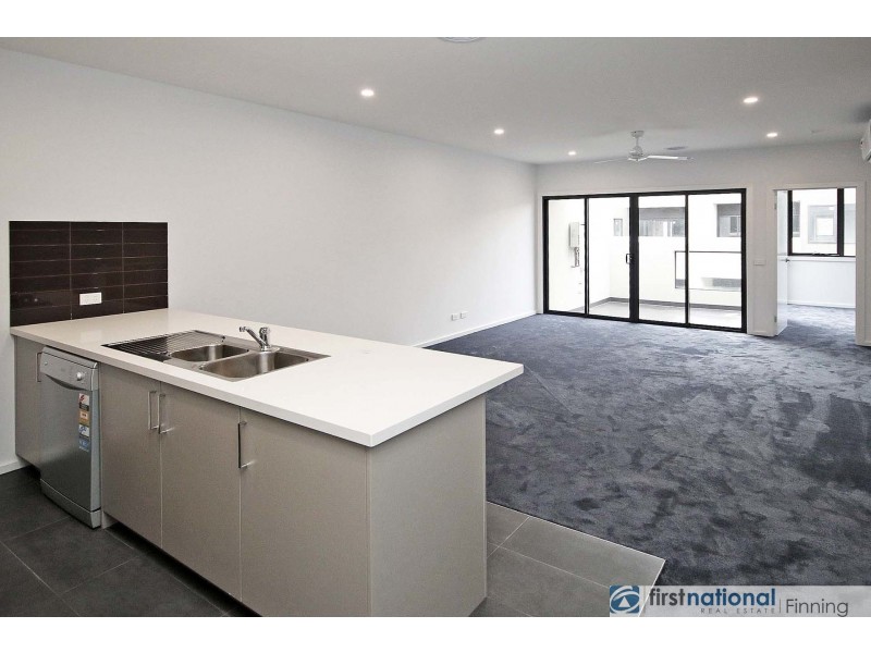 18 Push Pea Way, Cranbourne West VIC 3977