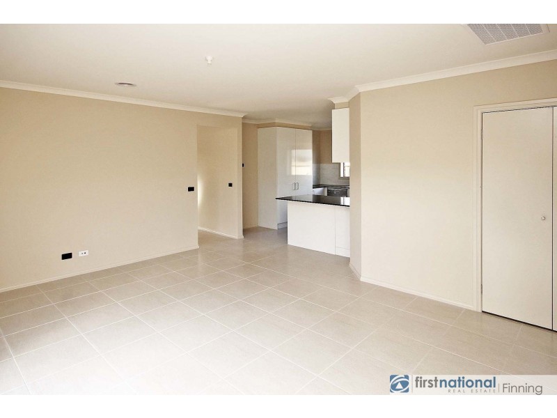 23 Gemma Street, Cranbourne East VIC 3977