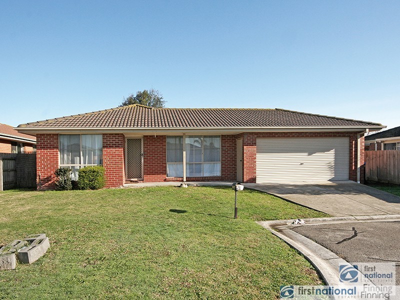 2 Talma Place, Cranbourne VIC 3977