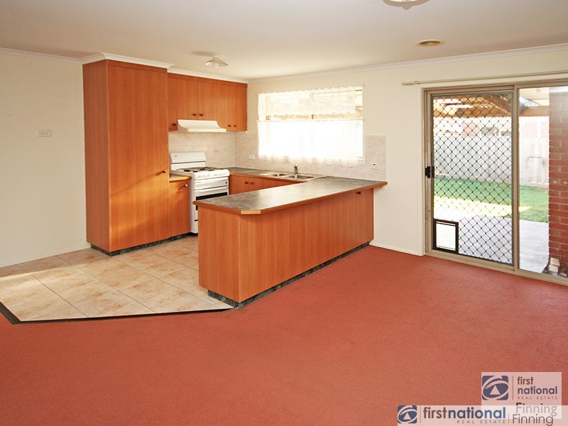 2 Talma Place, Cranbourne VIC 3977