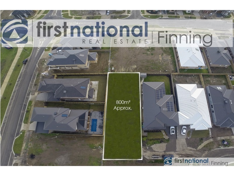 23 Casa Circuit, Clyde North VIC 3978