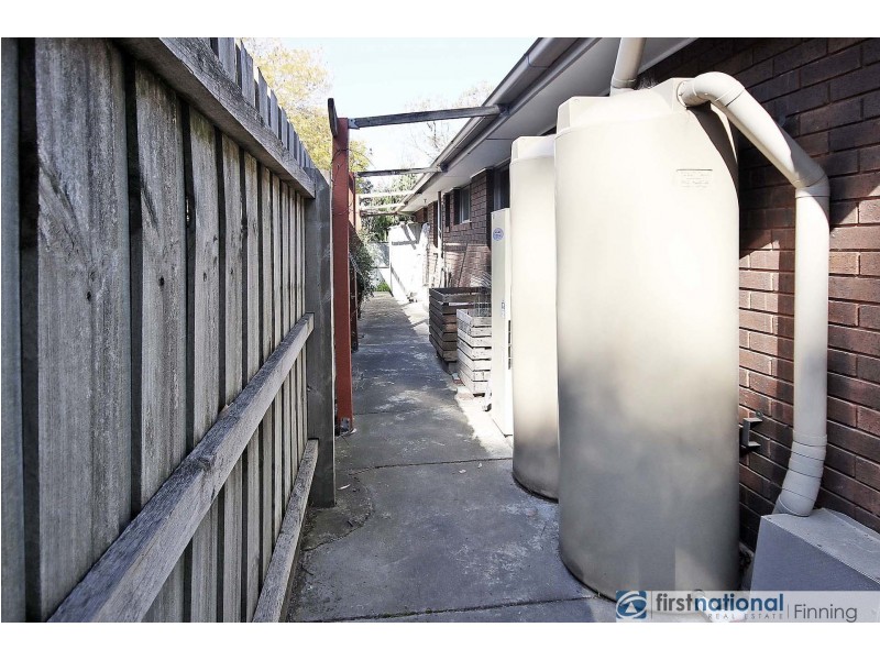 18 Rimfire Crescent, Cranbourne VIC 3977