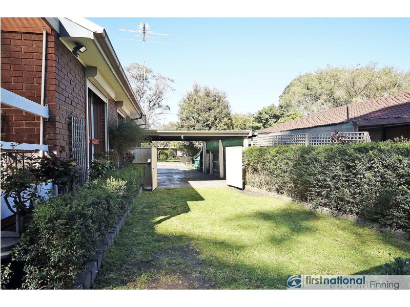 18 Rimfire Crescent, Cranbourne VIC 3977