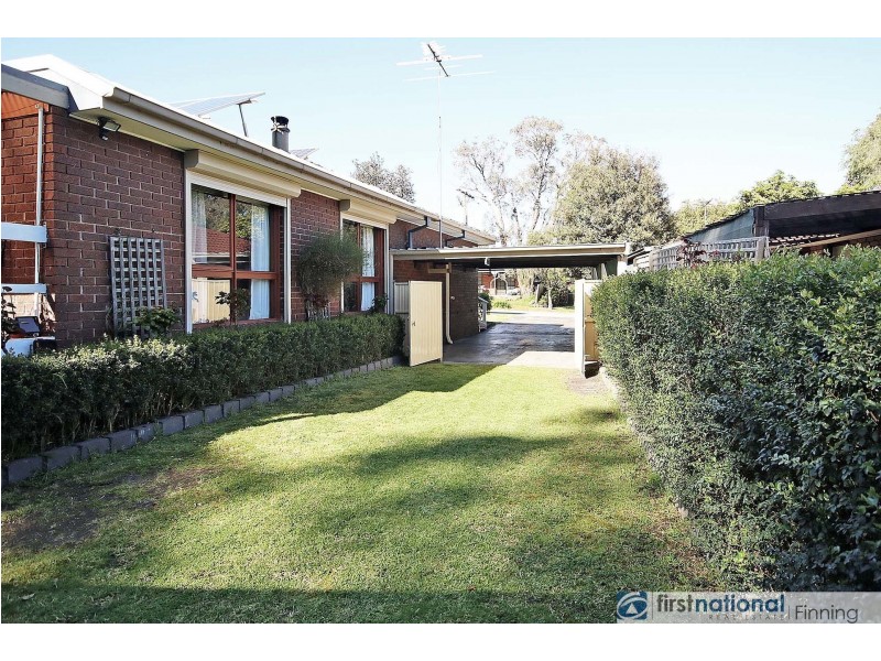 18 Rimfire Crescent, Cranbourne VIC 3977