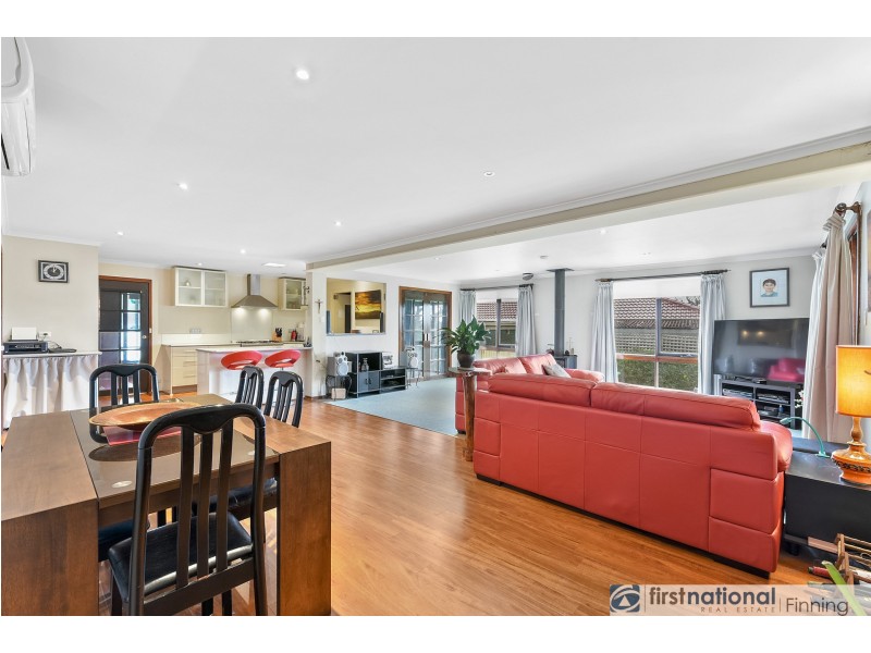 18 Rimfire Crescent, Cranbourne VIC 3977