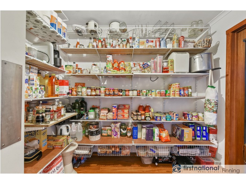 18 Rimfire Crescent, Cranbourne VIC 3977