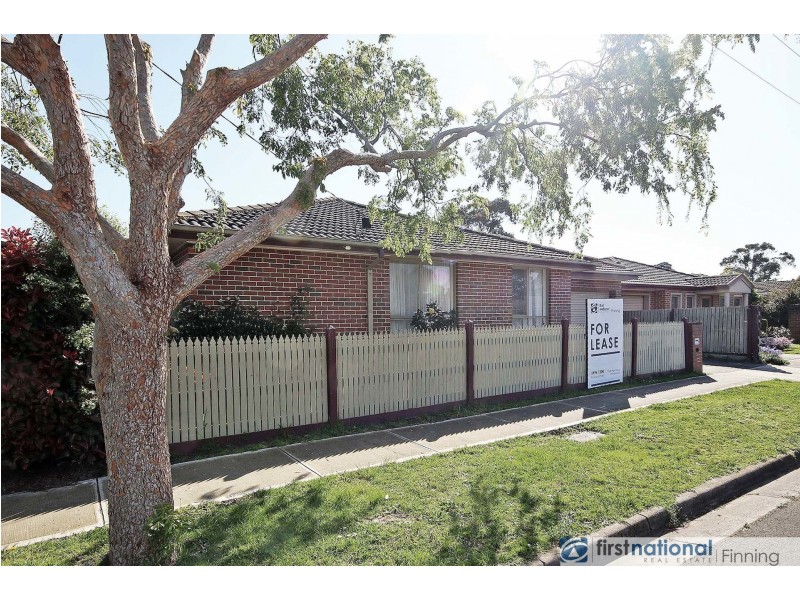 1A Carol Avenue, Cranbourne VIC 3977