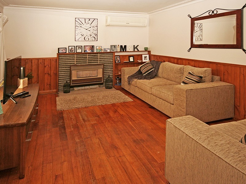 70 Clarendon Street, Cranbourne VIC 3977