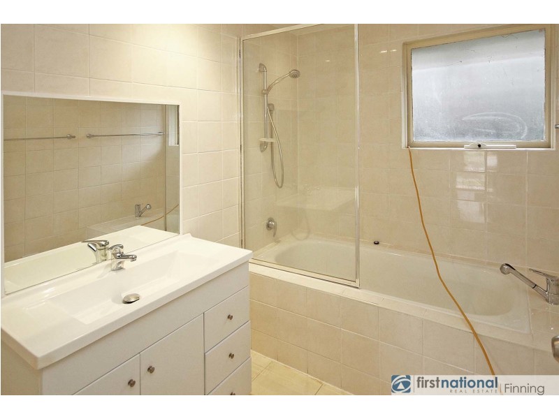 24 Fairbairn Road, Cranbourne VIC 3977