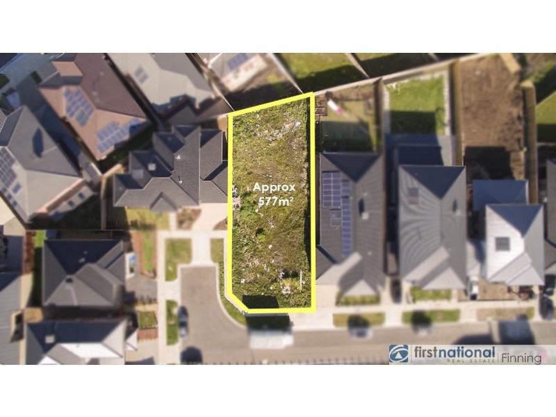 16 Yamba Close, Cranbourne North VIC 3977