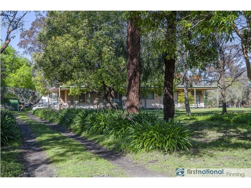 107 Tyabb-Tooradin Road, Somerville VIC 3912