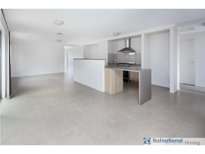 51 Morningside Boulevard, Cranbourne West VIC 3977