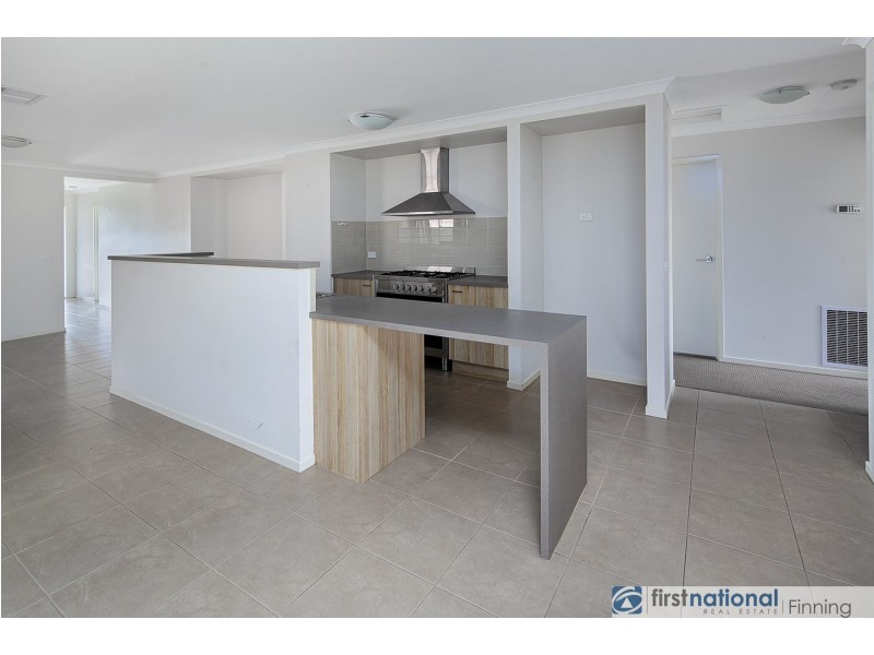 51 Morningside Boulevard, Cranbourne West VIC 3977