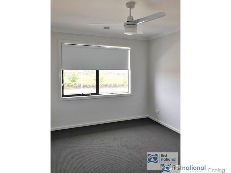 37 Clydevale Avenue, Clyde VIC 3978