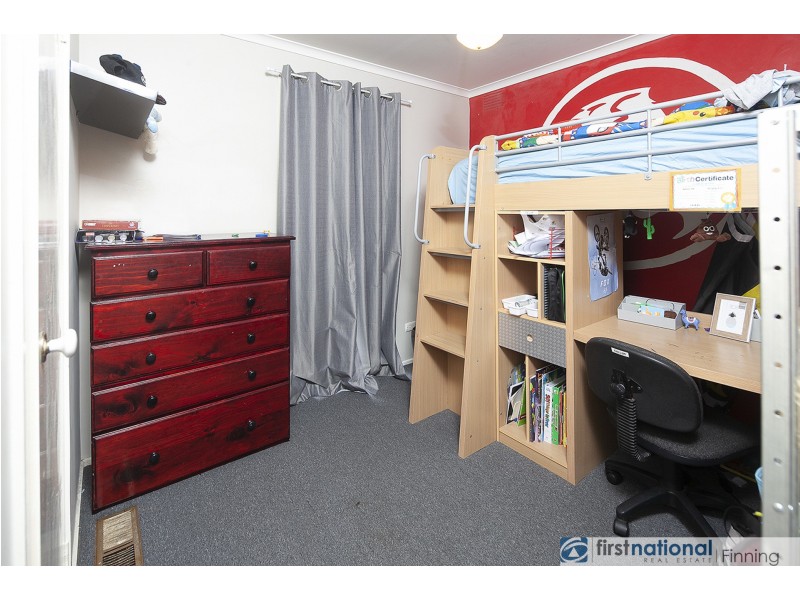 13 Farrer Close, Cranbourne VIC 3977