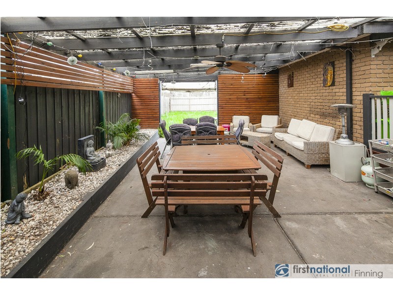 13 Farrer Close, Cranbourne VIC 3977